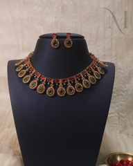 Mridula Non-Idol Necklace Set