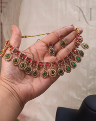 Mridula Non-Idol Necklace Set