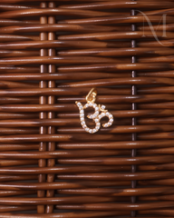 Ohm AD stone Pendant