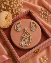 Gopika pendant and earrings set