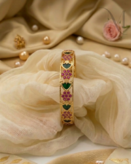 Varnika Palakka Bangle