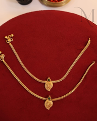 Mango ShapeGold Replica Anklets