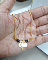 Trikasu Non idol with black beads