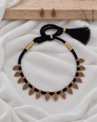 Moksha – Premium Kemp Black Thread Dori Necklace Set