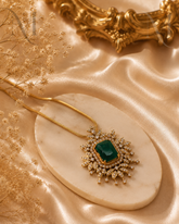 Emerald Aura Premium Pendant 💚