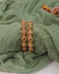 Vaidehi Nakshi Bangles