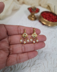 Sarika clip on Bugadi