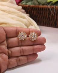 Vennila White Stone Studs