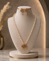 Muktamala Pearl Pendant Set