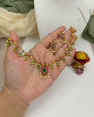 Haripriya Necklace Set