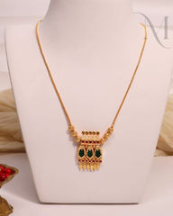Nagapadam Ilakkathali Pendant Necklace
