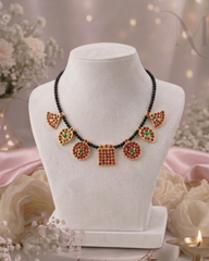 Mohana Mala - Kemp Necklace – Manika Exclusive