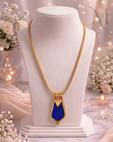 Nagapadam Pendant with 8 pidi Chain