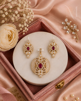 Vamika AD Stone pendant with earrings