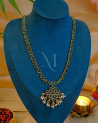 Vintage Majesty: Mehendi-Finish Lakshmi Mango Haram