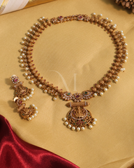 Divine Grace: Lakshmi Temple Necklace Set