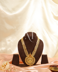 Bridal Glory: Lakshmi Sunburst Temple Haram