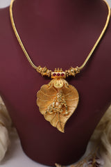 Aalila Venna Kannan Necklace