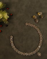 Radiance in Gold – Diamond-Studded Choker & Earring Set