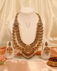 Exquisite Temple Jewellery Set – Divine Elegance in Gold