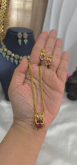 Gajaraktha necklace