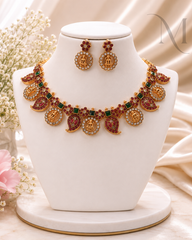 Rathnanjali Kemp Necklace Set