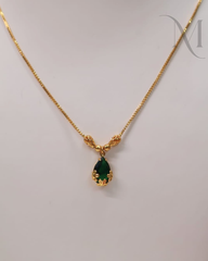 Saanvi Green Drop Pendant Chain