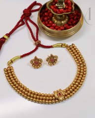 Non-Idol Maharashtrian Thushi Necklace Set- Red