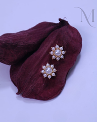 Mallika Pearl Stud