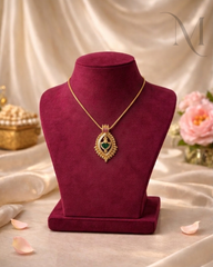 Haripriya Pendant Chain