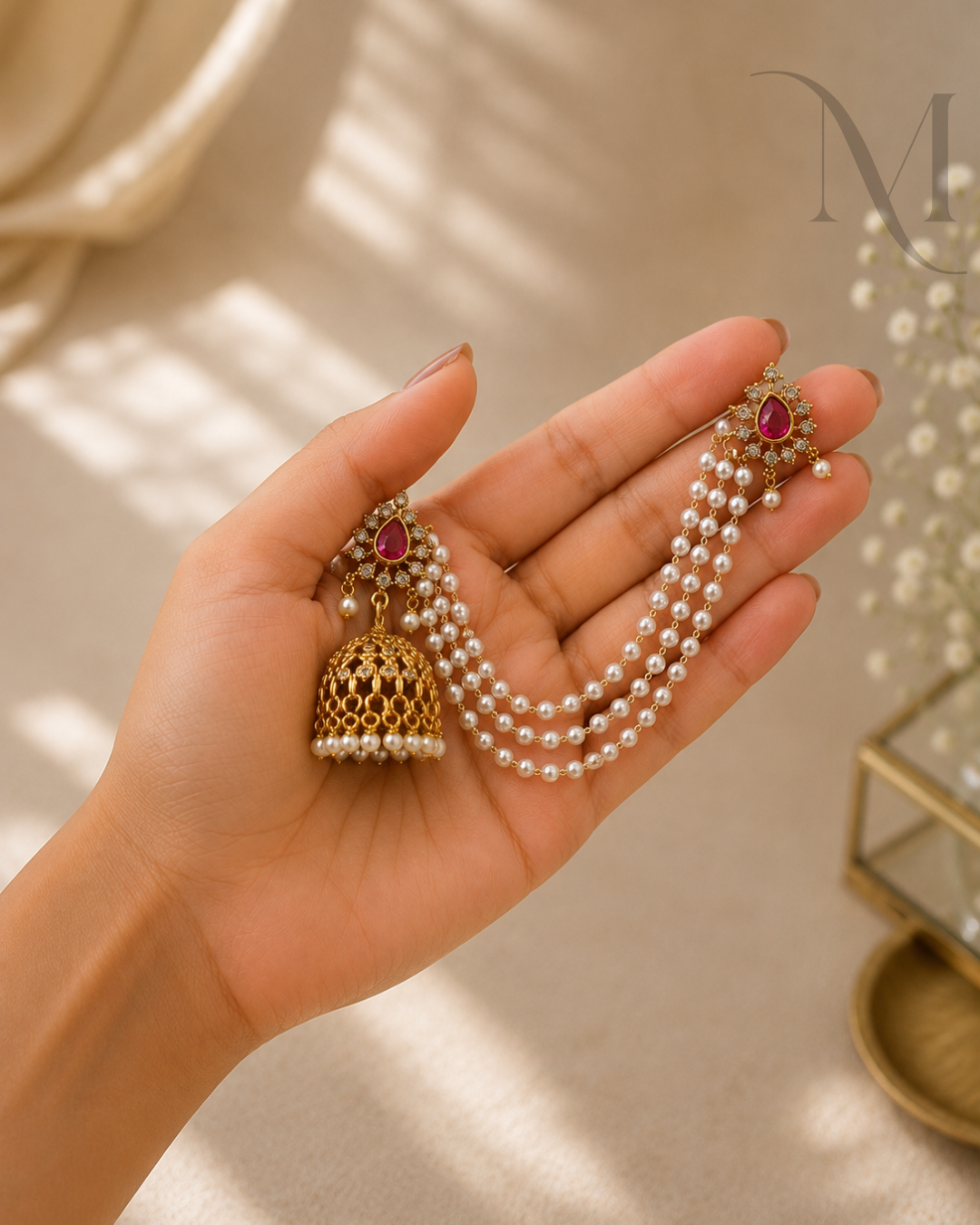 Madhavi Pearl Mattal Jumka