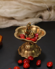 Venna Kannan Mini Brass Idol