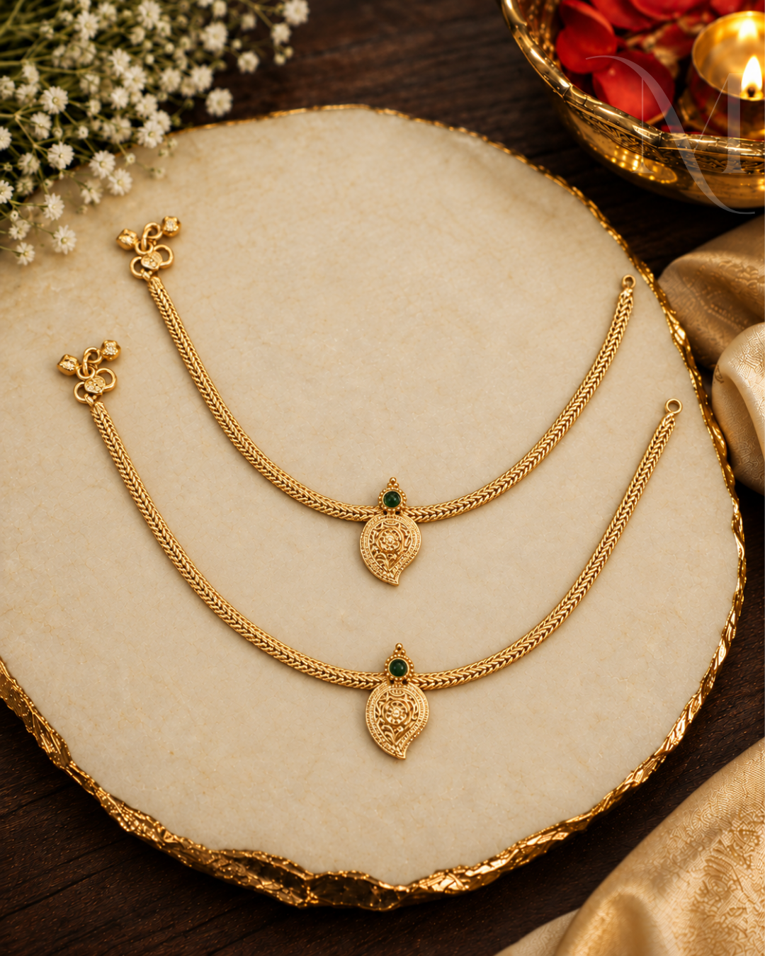 Mango ShapeGold Replica Anklets