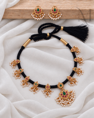 Mizhi – Black Thread Dori Necklace Set