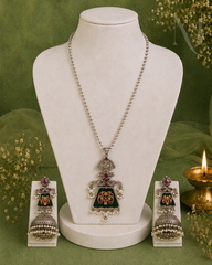 Heeriya Oxidised Haram