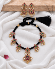 Megha – Premium Kemp Black Thread Dori Necklace Set