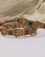 Anugraha Kemp Bangles