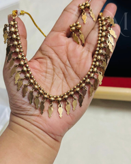 Kani Antique Ilakkathali