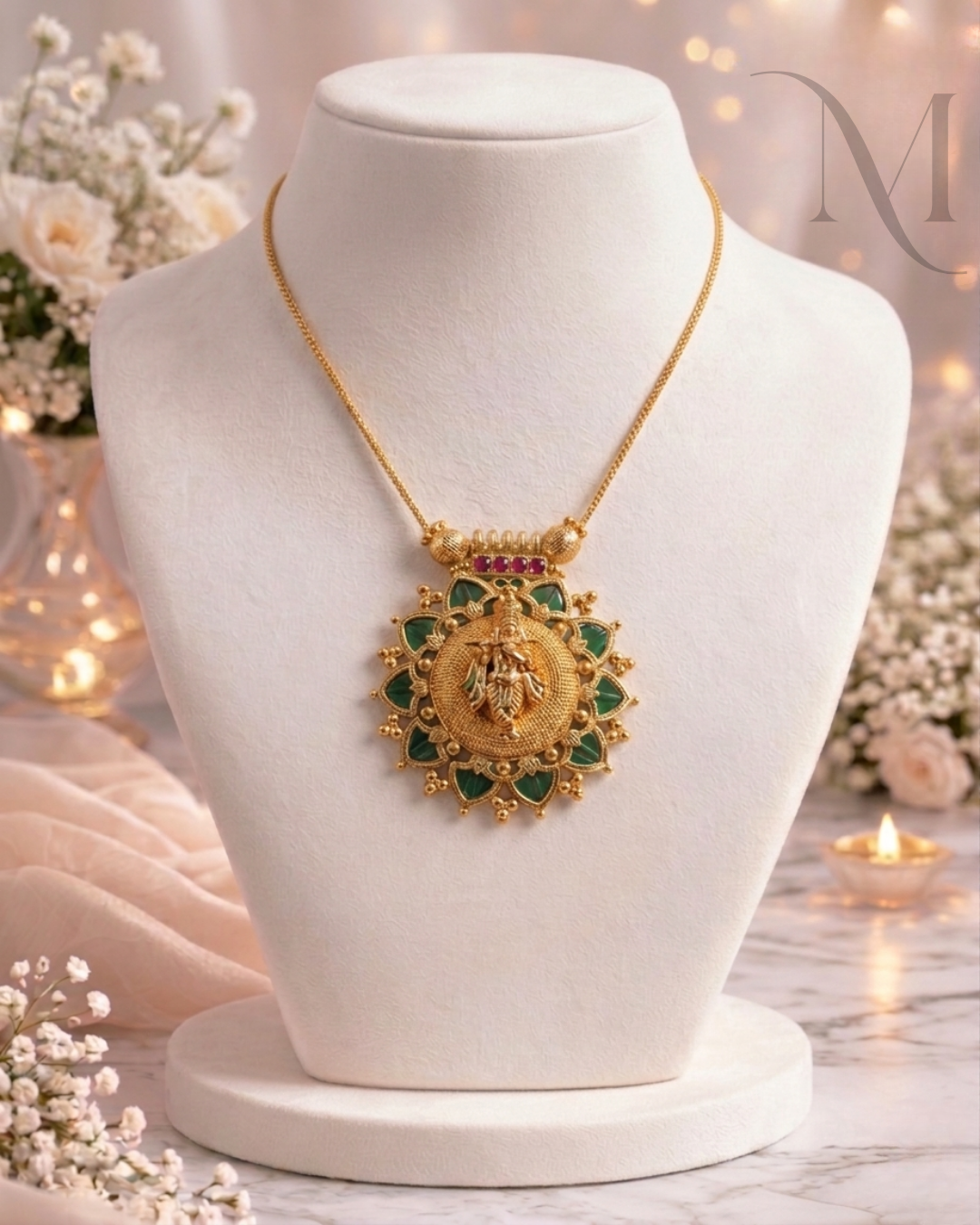 Krishna Pendant Necklace – Premium Gold