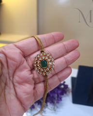 Green Stone Mugappu Chain