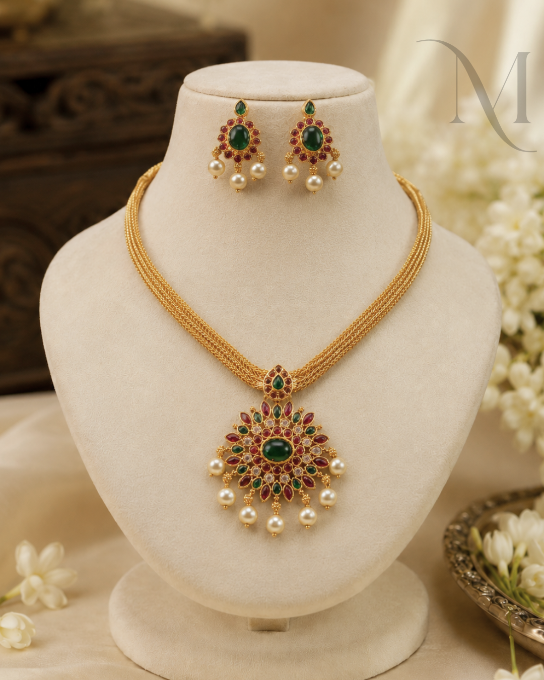 Ranjitha Pendant Necklace Set – Red n Green