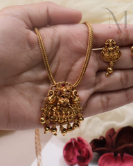 Simple Devi Necklace