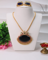 Neelambari Pendant Set