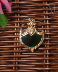 Palakka Pendant