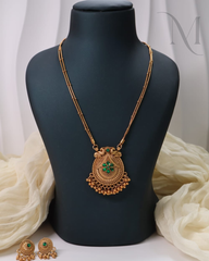 Non Idol Pendant Necklace – Ruby & Green Variants