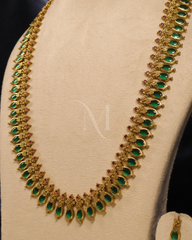 Timeless Grace: Mango Motif Temple Haram Set