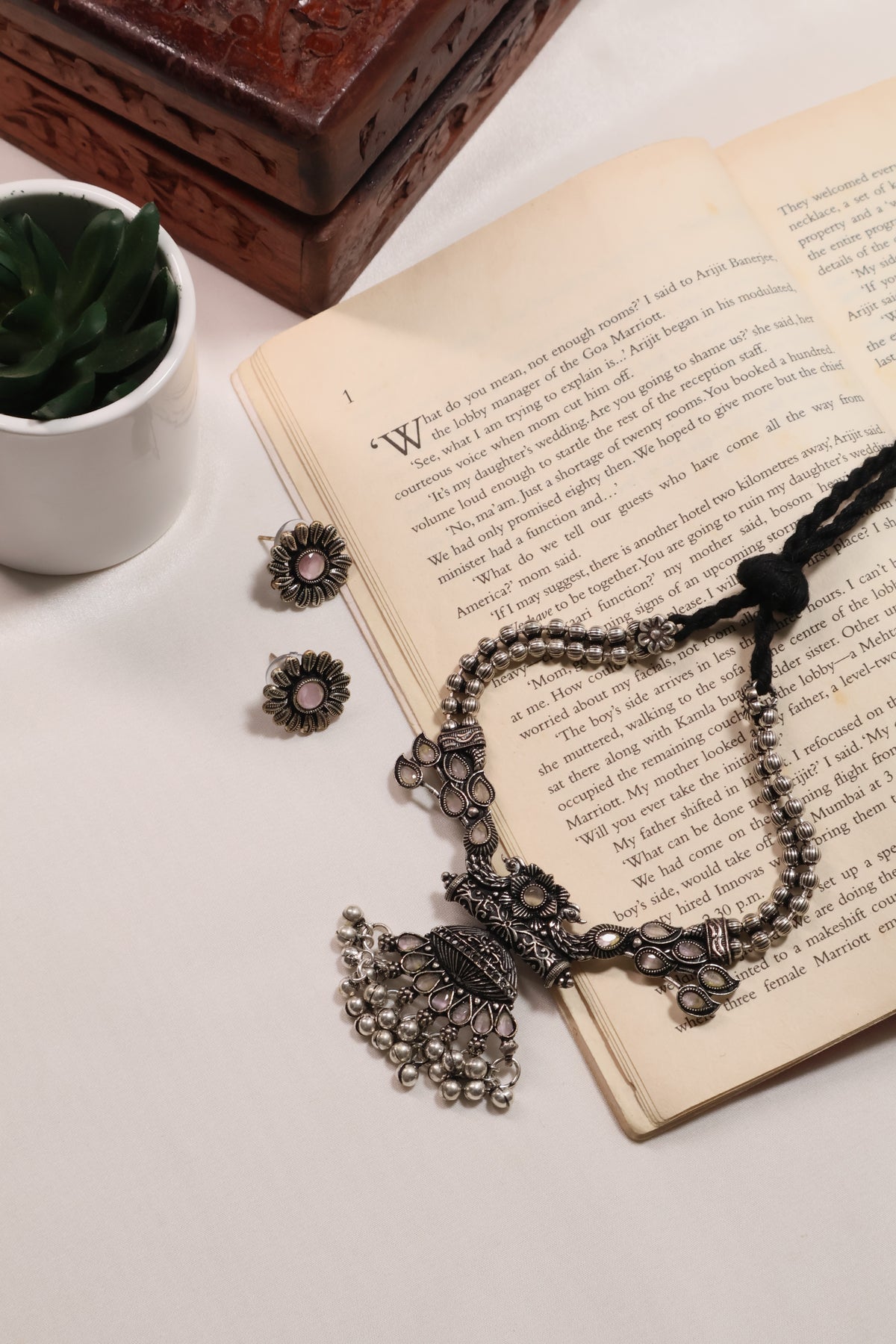 Elegant Oxidized Silver Necklace Set
