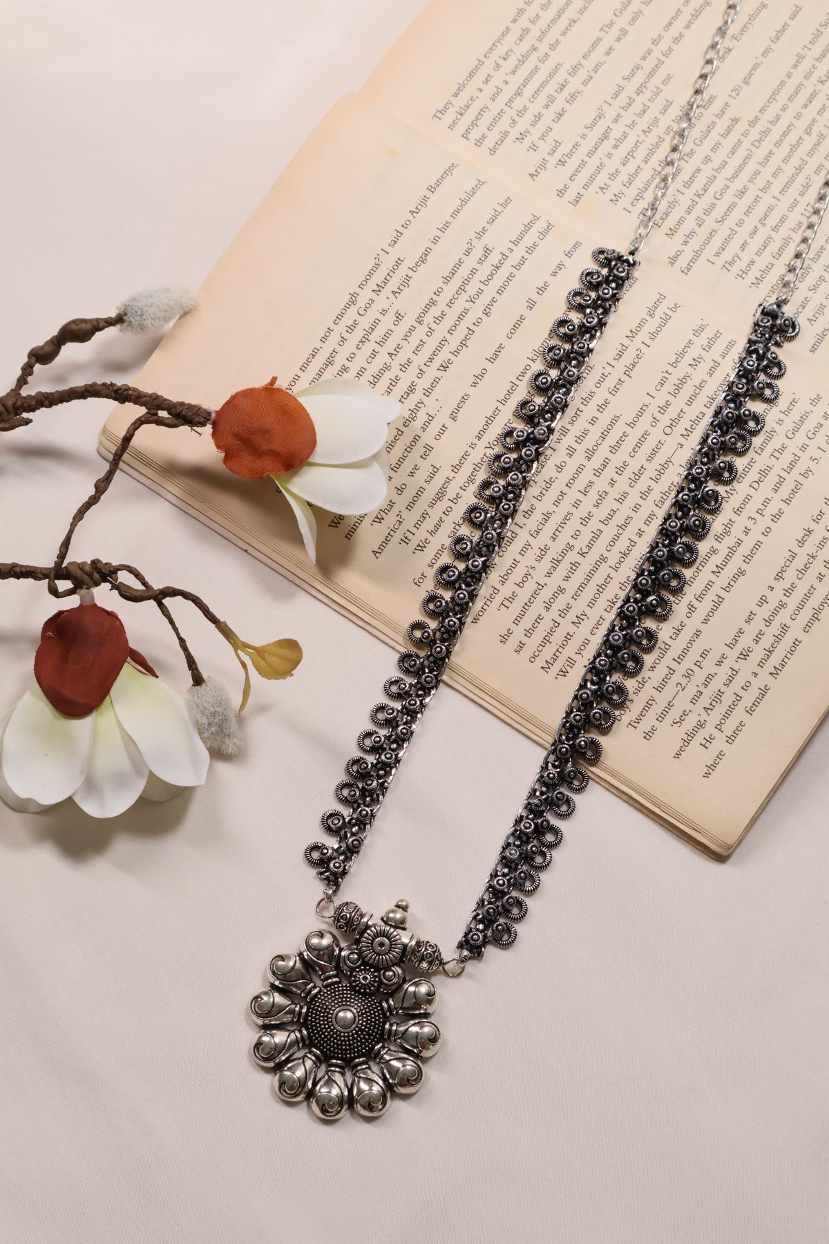 Antique Floral Silver Necklace