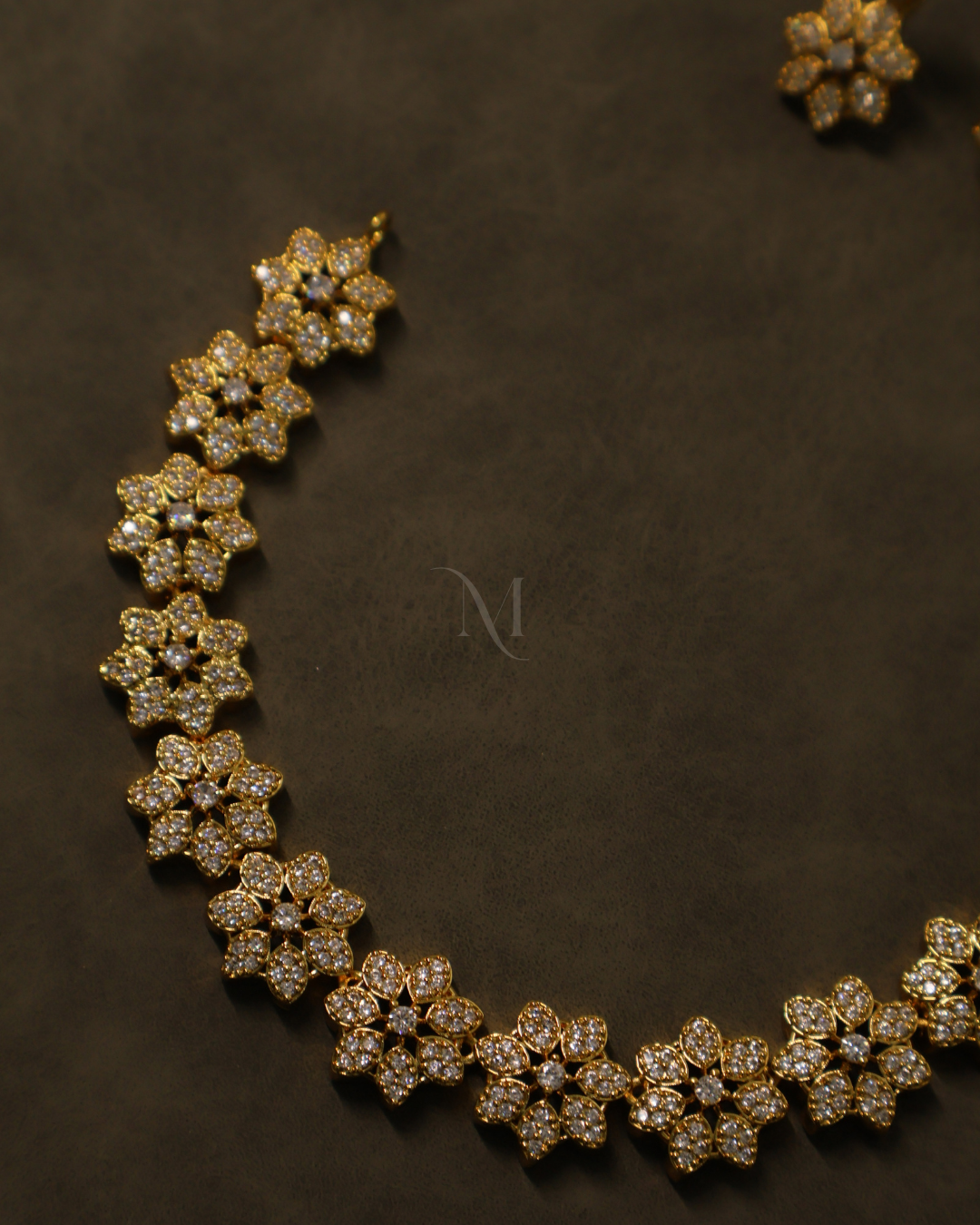 Golden Blossom – Diamond Floral Choker