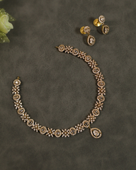 Radiance in Gold – Diamond-Studded Choker & Earring Set